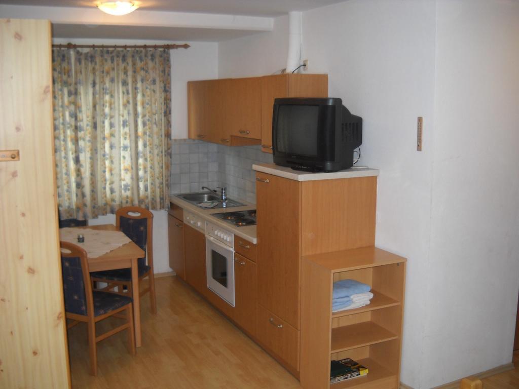 Golf & Ski Appartements Lesak Zell am See Bilik gambar